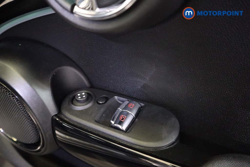 Used MINI Hatch 2022 for sale - 77918918: Photo 11