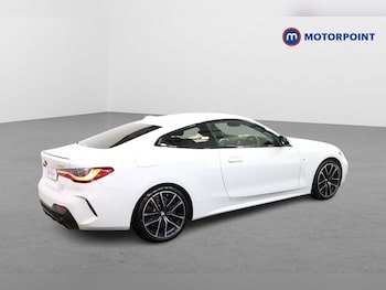 BMW - 4 Series