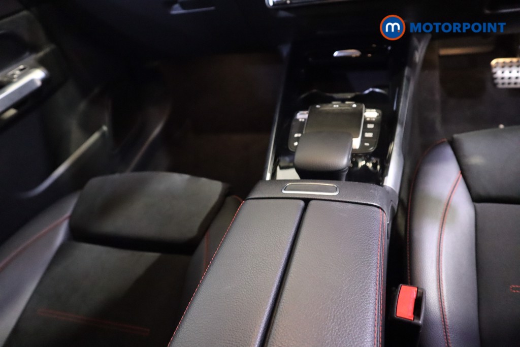 Used Mercedes-Benz GLB 2021 for sale - 77579141: Photo 14