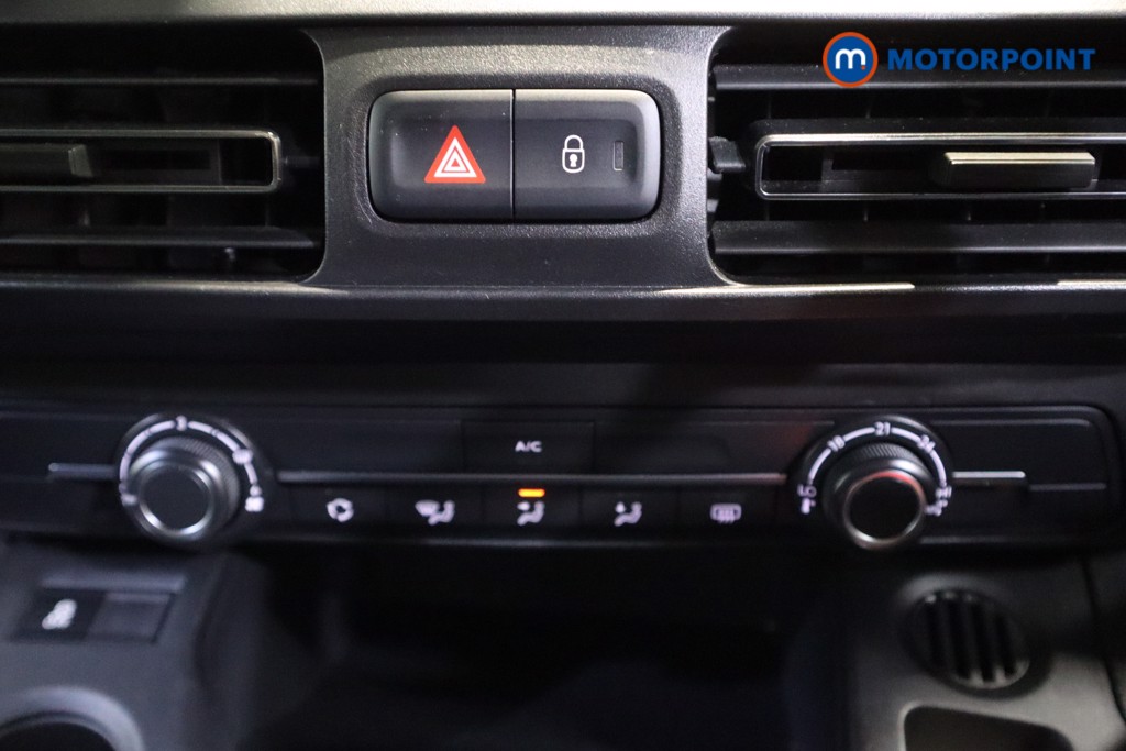 Used Citroen Berlingo 2019 for sale - 77354834: Photo 30