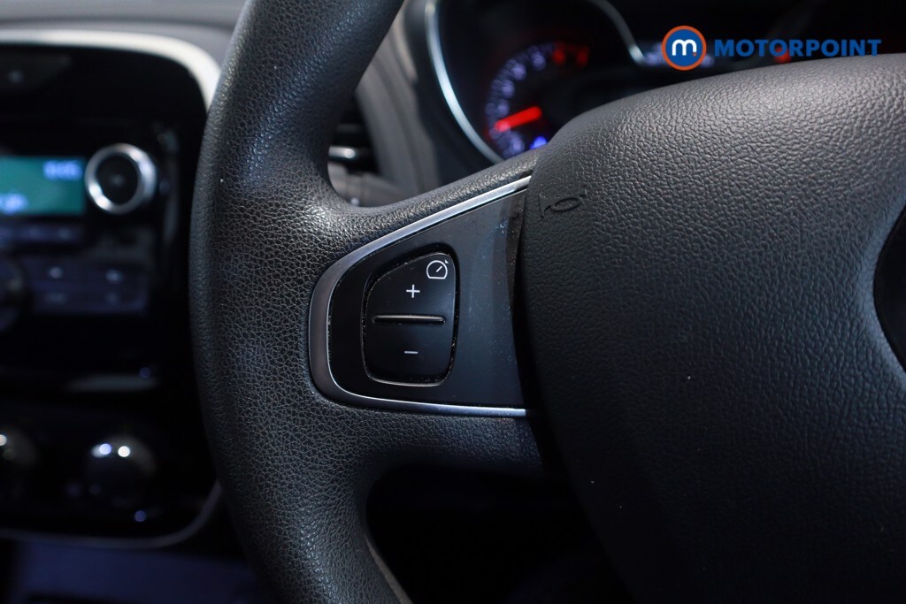 Used Renault Captur 2019 for sale - 77981376: Photo 16