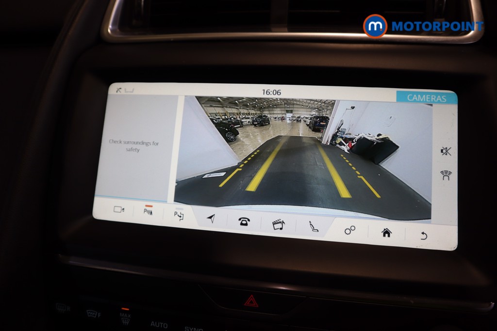 Used Jaguar E-Pace 2018 for sale - 77679673: Photo 12