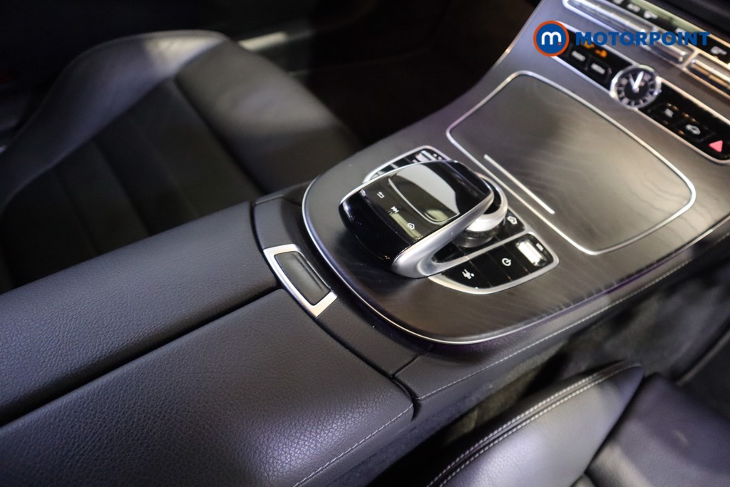 Used Mercedes-Benz E Class 2020 for sale - 76831205: Photo 16