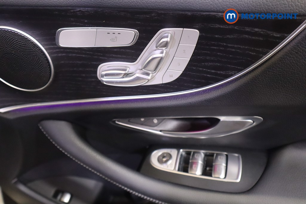 Used Mercedes-Benz E Class 2020 for sale - 76831205: Photo 19