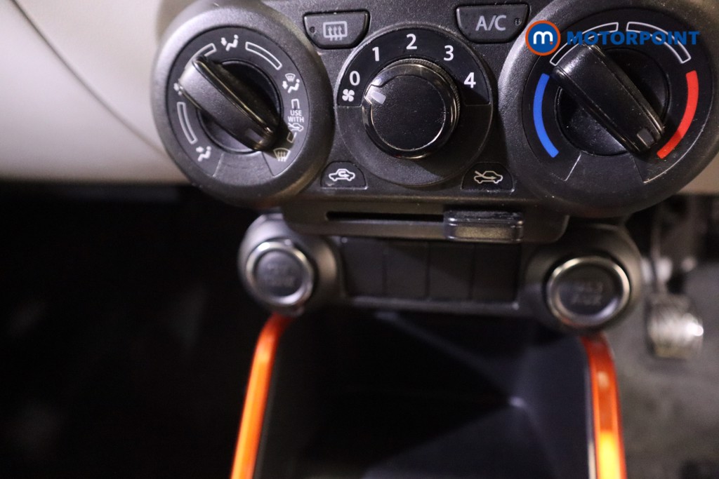 Used Suzuki Ignis for sale - 76807934: Photo 14