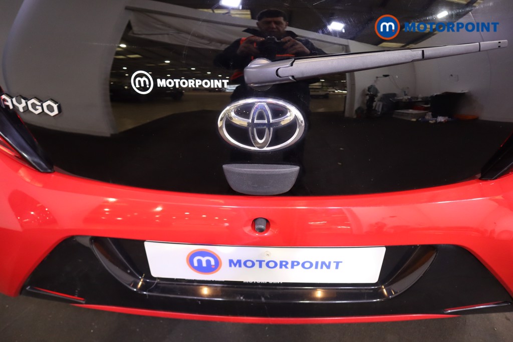 Used Toyota AYGO 2018 for sale - 78039892: Photo 27