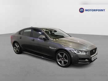 Used Jaguar XE 2018 for sale - 77932274: Photo