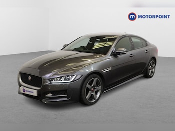 Used Jaguar XE 2018 for sale - 77932274: Photo