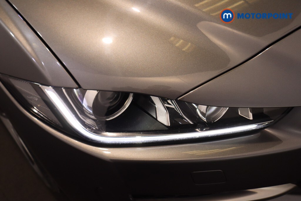 Used Jaguar XE 2018 for sale - 77932274: Photo 43