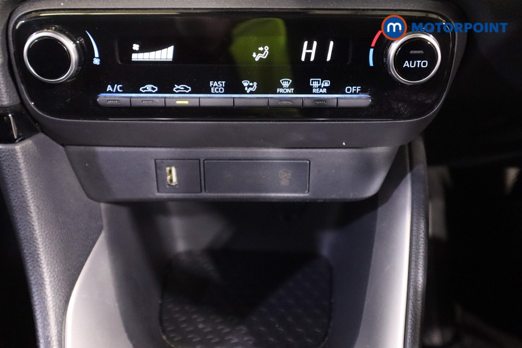 Used Toyota Yaris 2021 for sale - 76491382: Photo 28