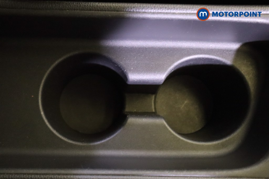 Used Toyota Yaris 2021 for sale - 76491382: Photo 31