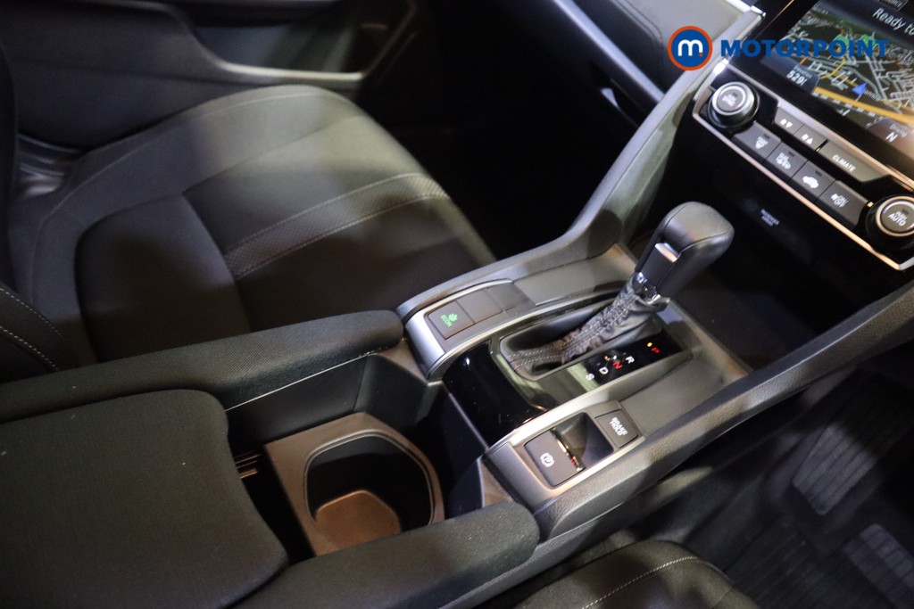 Used Honda Civic 2021 for sale - 76266228: Photo 15