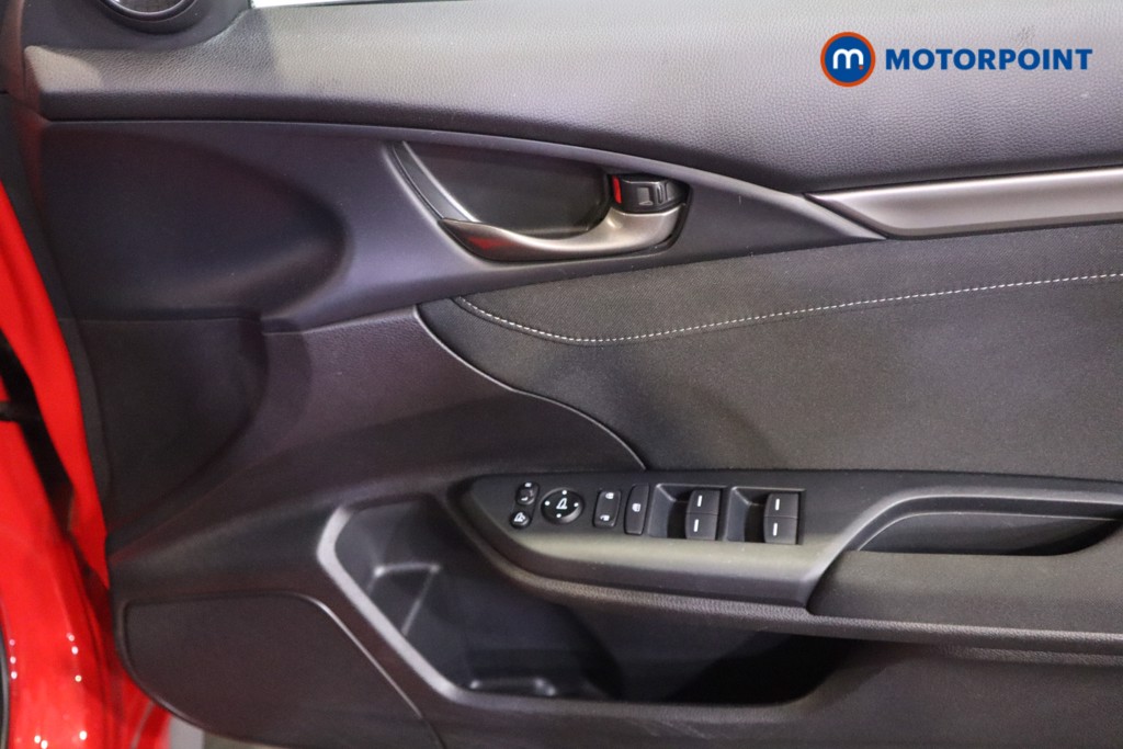Used Honda Civic 2021 for sale - 76266228: Photo 17