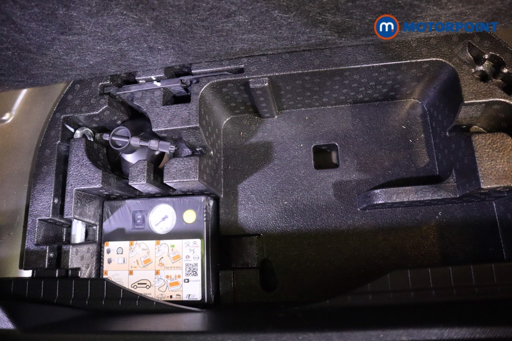 Used Peugeot 2008 2022 for sale - 77023689: Photo 30