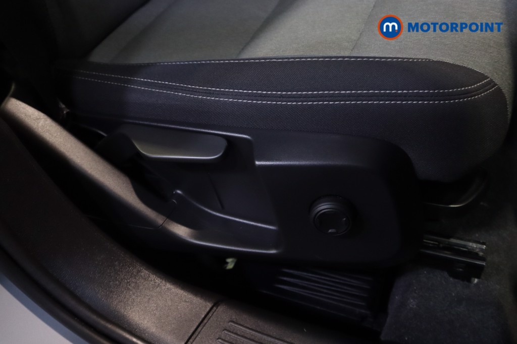 Used Volvo XC40 2023 for sale - 76892528: Photo 13