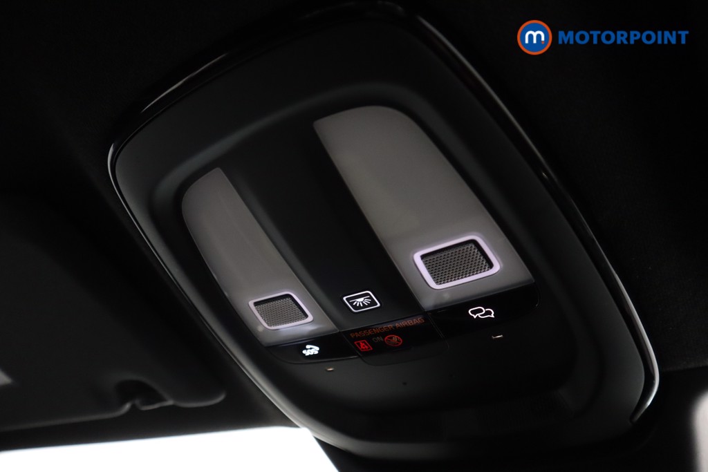 Used Volvo XC40 2023 for sale - 76892528: Photo 28