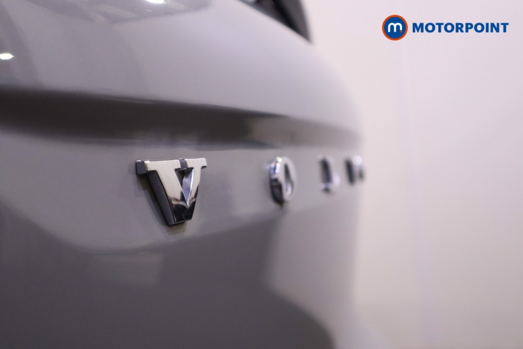 Used Volvo XC40 2023 for sale - 76892528: Photo 42