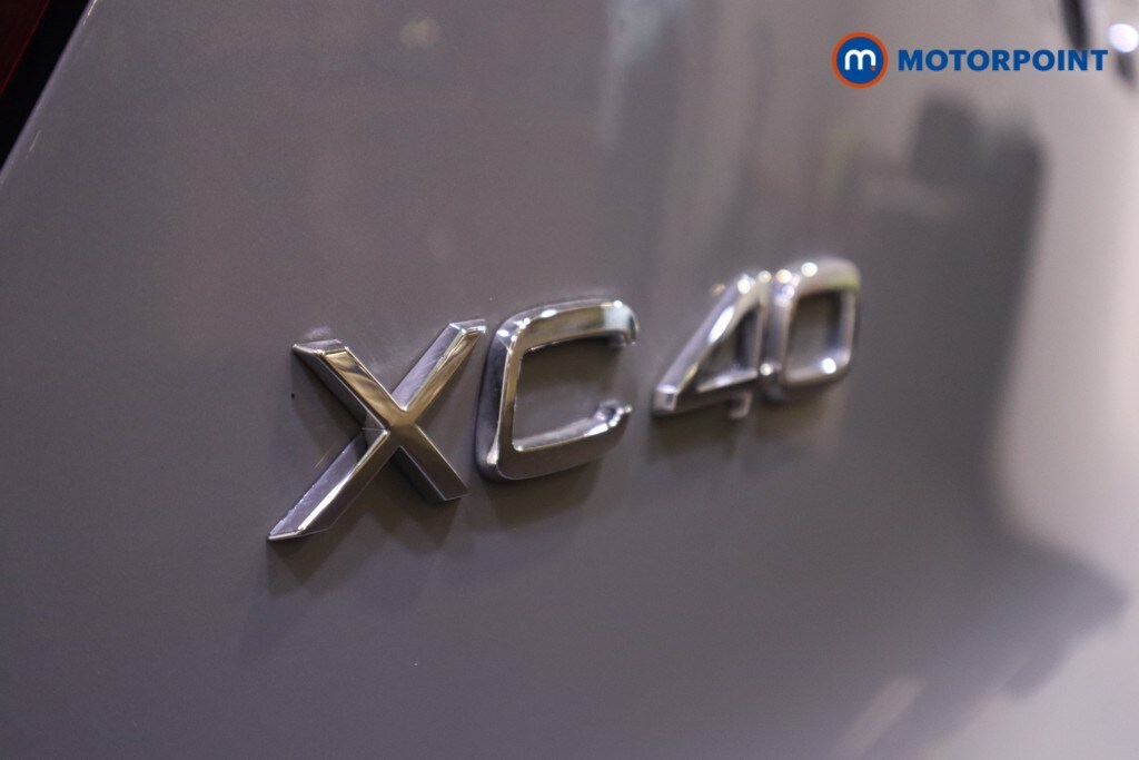 Used Volvo XC40 2023 for sale - 76892528: Photo 43