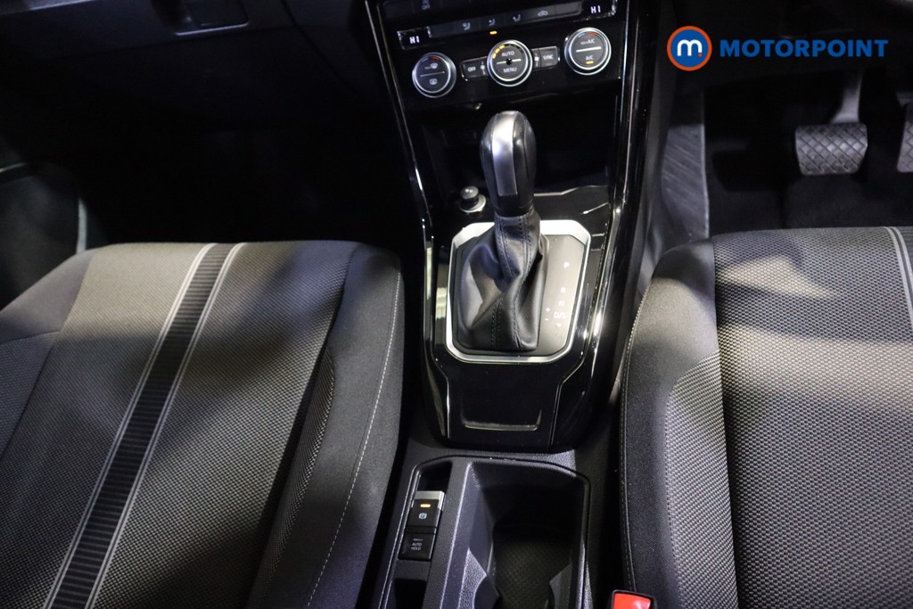 Used Volkswagen T-Roc 2021 for sale - 76895811: Photo 14