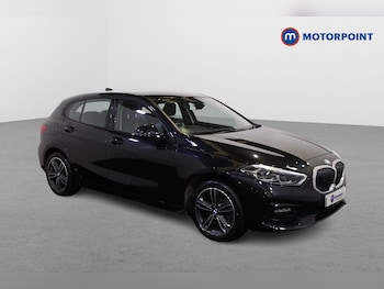 2023 - 118i [136] Sport 5dr [Live Cockpit Professional]