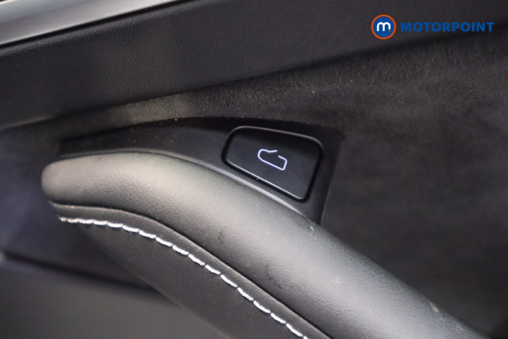 Used Tesla Model Y 2023 for sale - 77918977: Photo 18