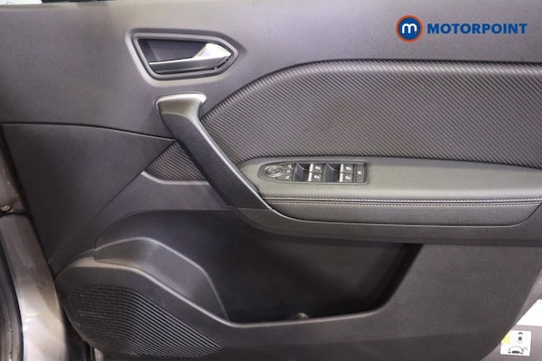 Used Renault Captur 2023 for sale - 76087599: Photo 21