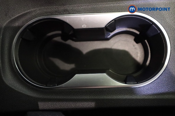Used Renault Captur 2023 for sale - 76087599: Photo 31