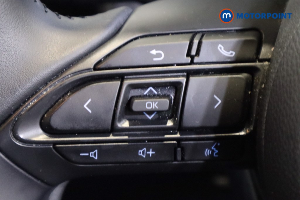 Used Toyota Aygo X 2024 for sale - 76394812: Photo 24