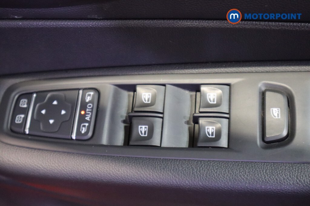 Used Renault Captur 2018 for sale - 77653920: Photo 23