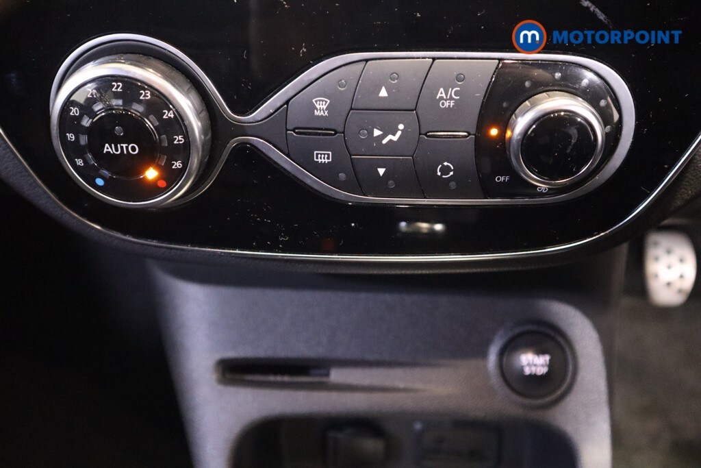 Used Renault Captur 2018 for sale - 77653920: Photo 30