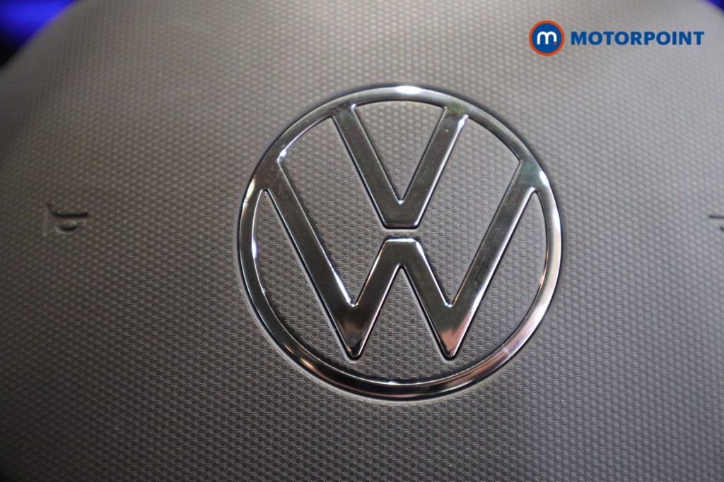 Used Volkswagen T-Roc 2023 for sale - 77718875: Photo 26