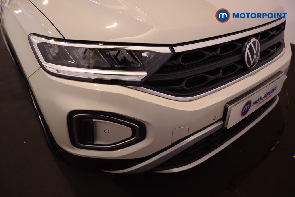 Used Volkswagen T-Roc 2023 for sale - 77718875: Photo 36