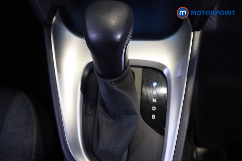 Used Toyota Yaris Cross 2022 for sale - 76255543: Photo 13