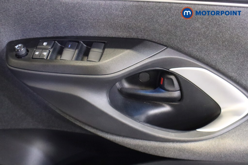 Used Toyota Yaris Cross 2022 for sale - 76255543: Photo 22