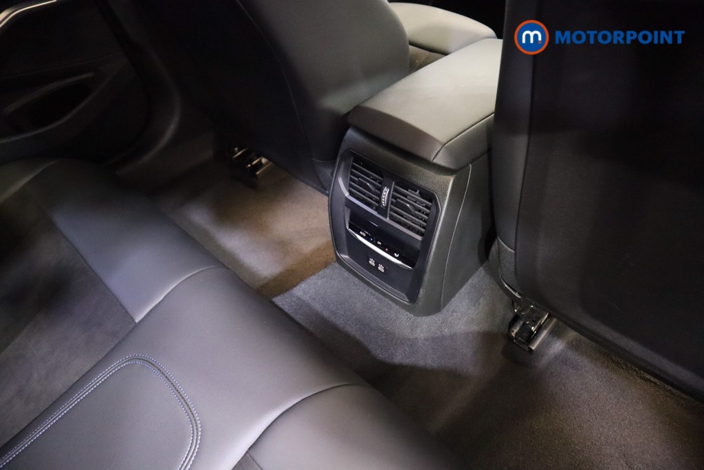 Used BMW 3 Series 2024 for sale - 76636854: Photo 22