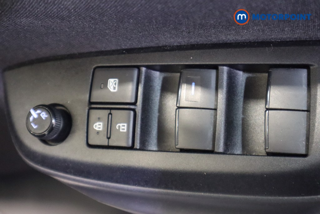 Used Toyota Yaris Cross 2023 for sale - 77601497: Photo 23