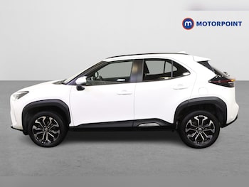 Used Toyota Yaris Cross 2023 for sale - 77601497: Photo