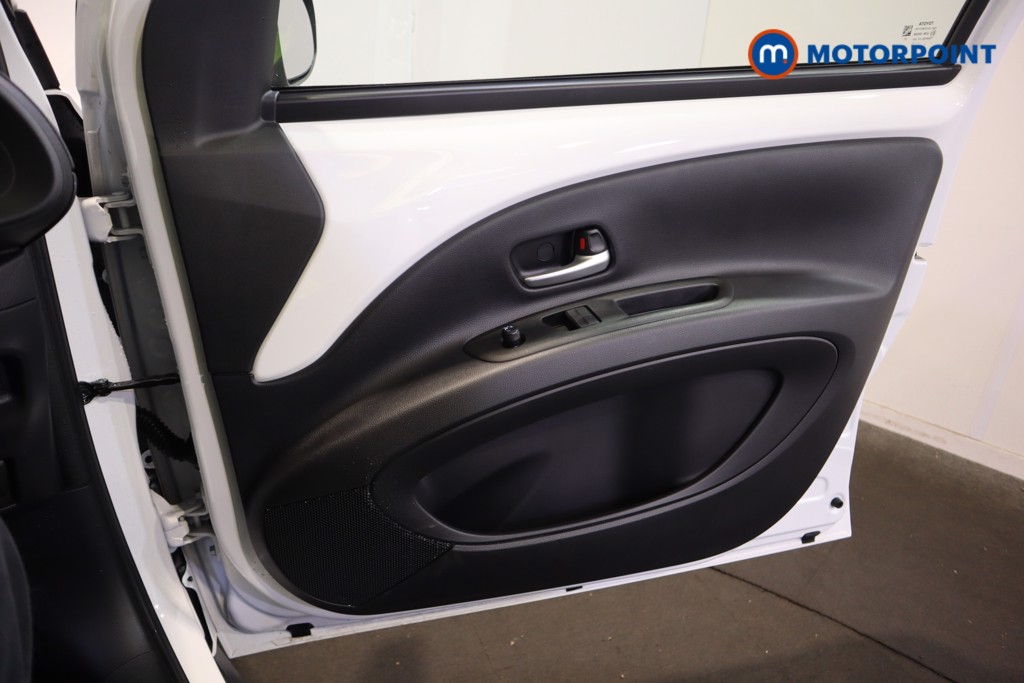 Used Toyota Aygo X 2025 for sale - 77878392: Photo 21