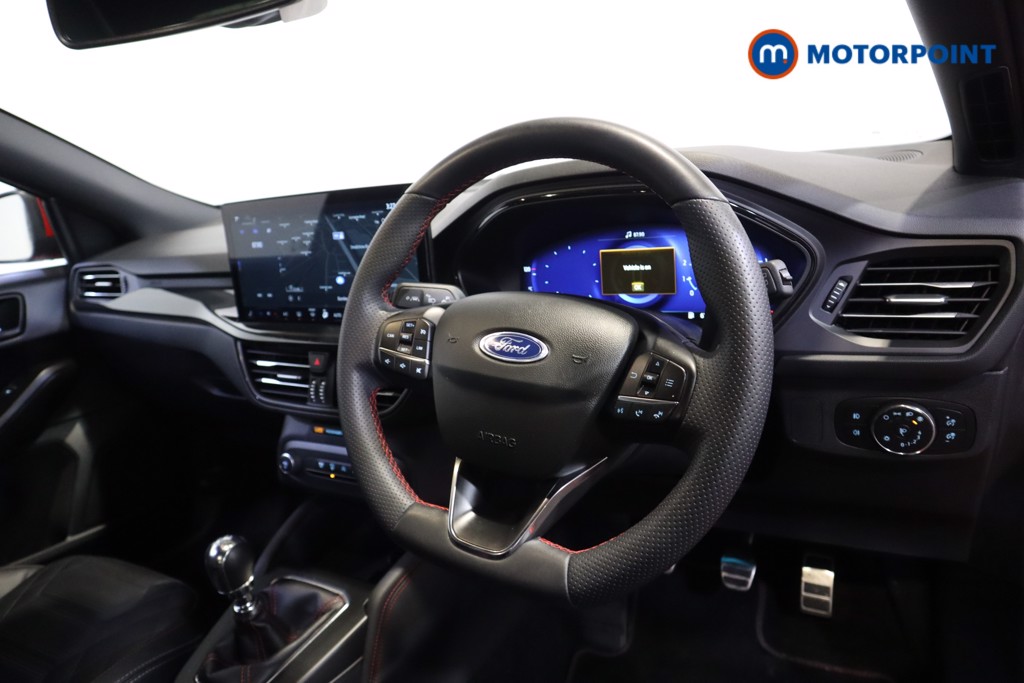 Used Ford Focus 2023 for sale - 76949234: Photo 9