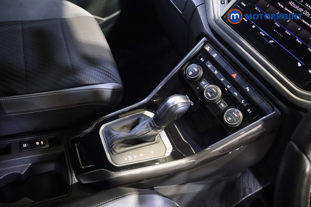 Used Volkswagen T-Roc 2021 for sale - 76628443: Photo 12