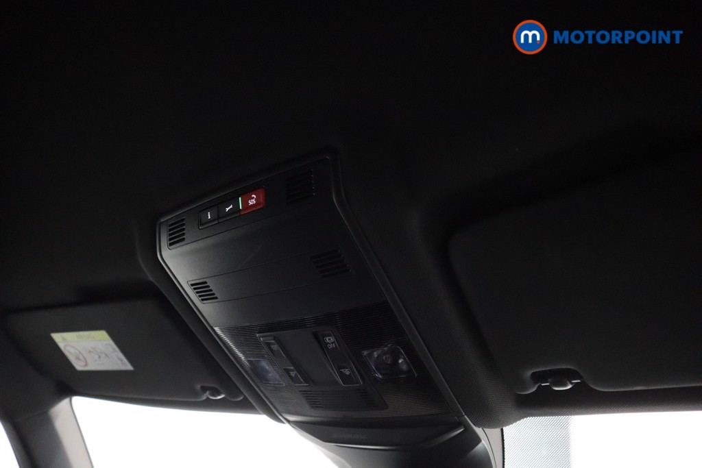 Used Volkswagen T-Roc 2021 for sale - 76628443: Photo 13