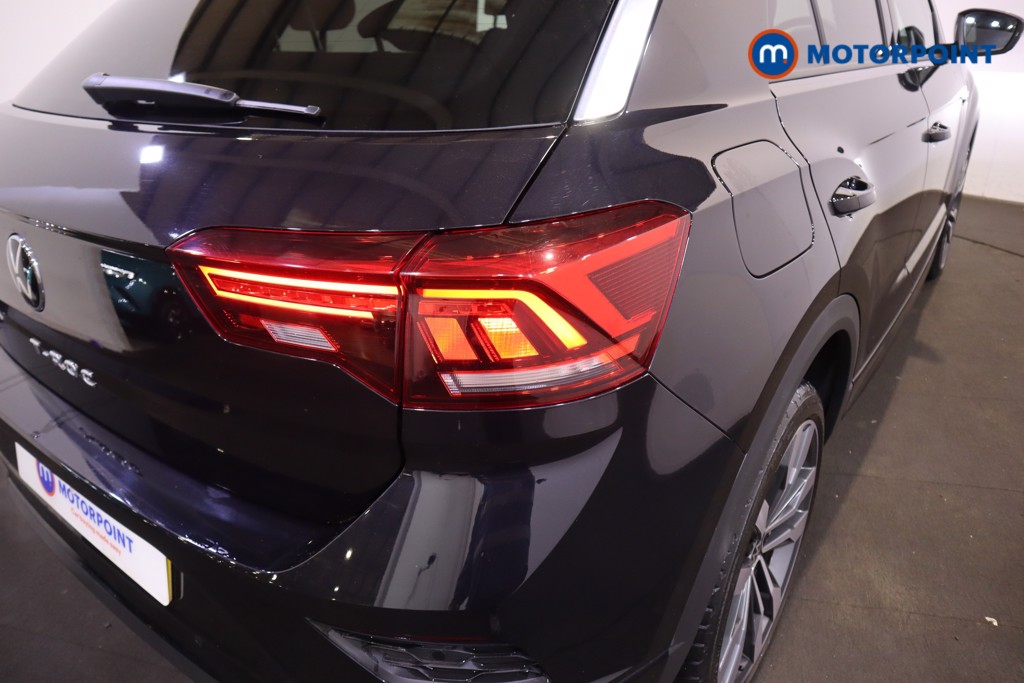 Used Volkswagen T-Roc 2021 for sale - 76628443: Photo 22
