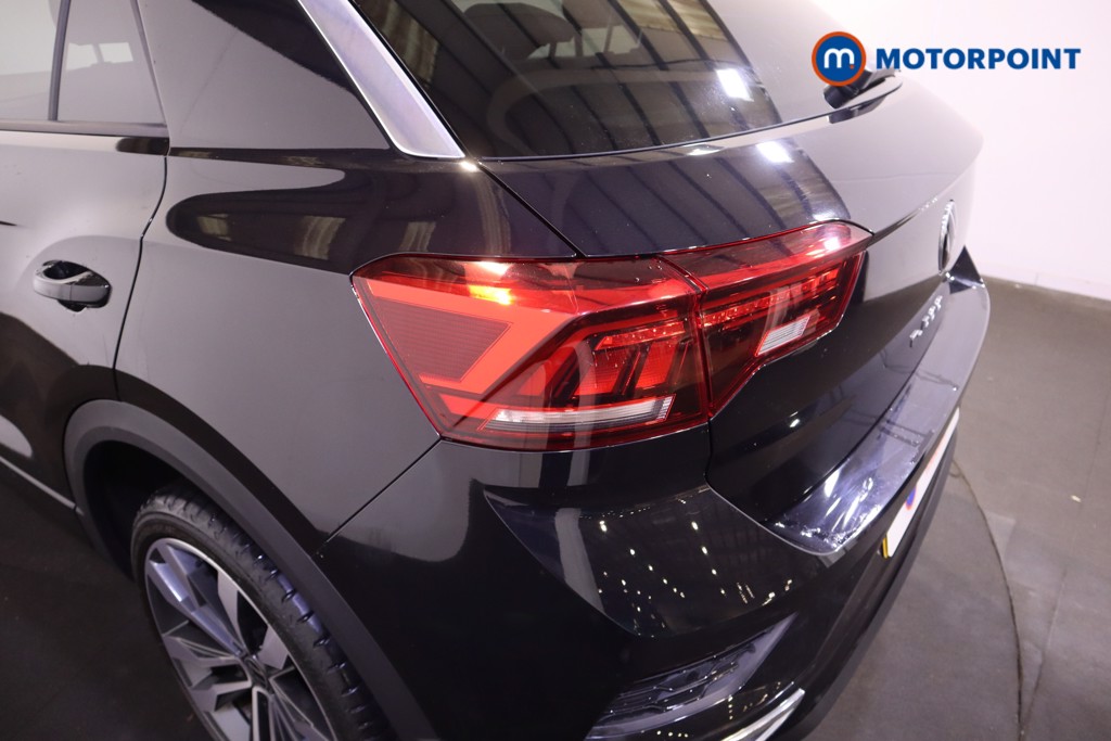 Used Volkswagen T-Roc 2021 for sale - 76628443: Photo 23