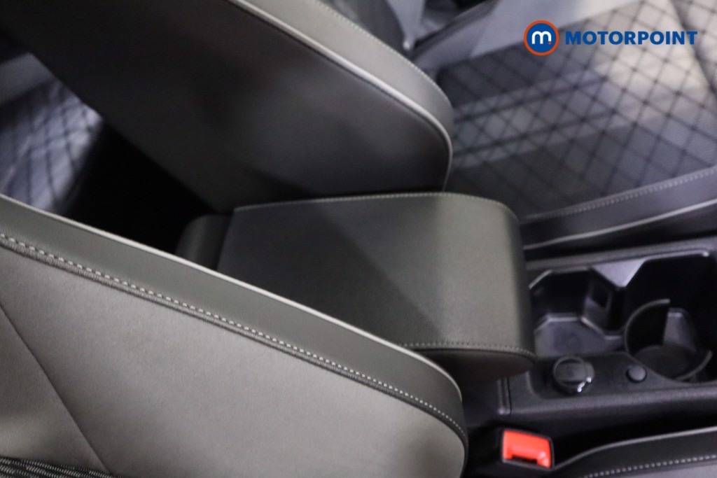 Used Volkswagen Golf 2020 for sale - 76706939: Photo 34