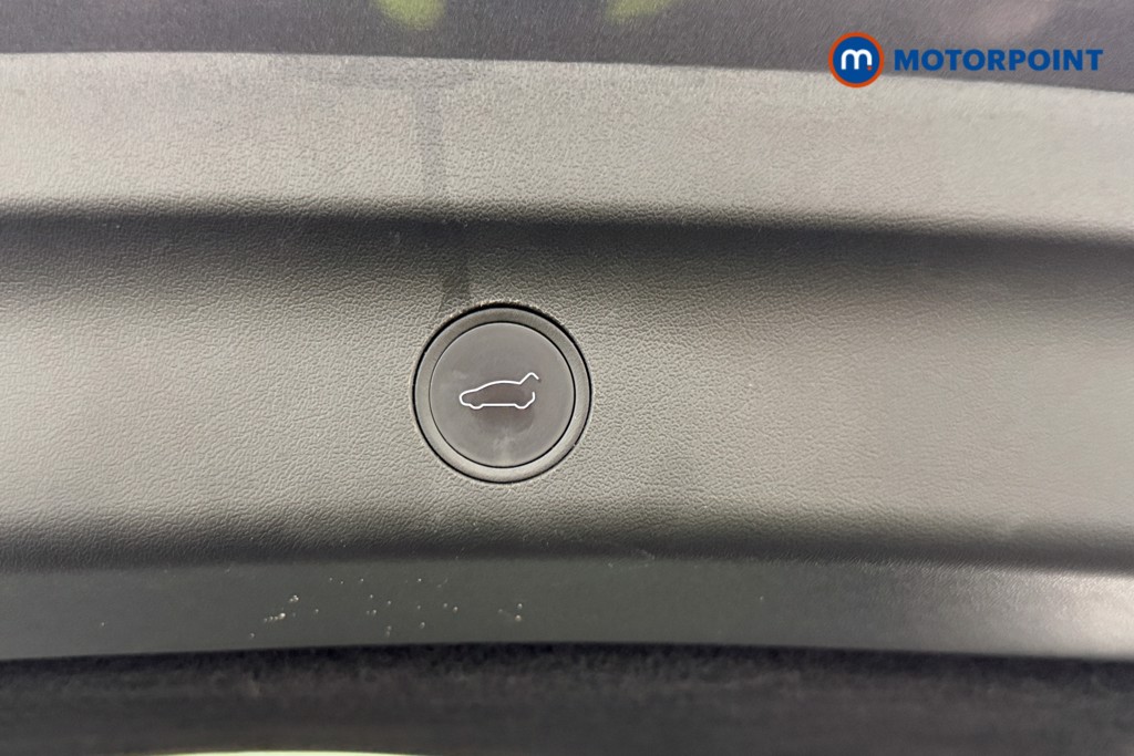 Used Tesla Model Y 2022 for sale - 76692216: Photo 16