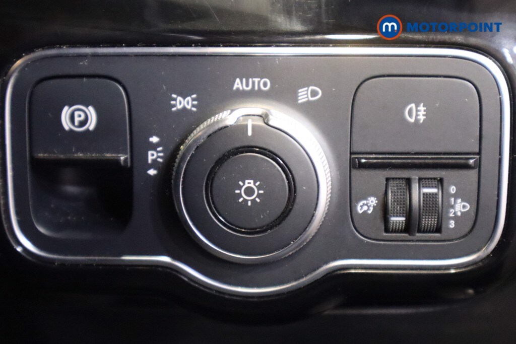 Used Mercedes-Benz A-Class 2019 for sale - 77814738: Photo 23