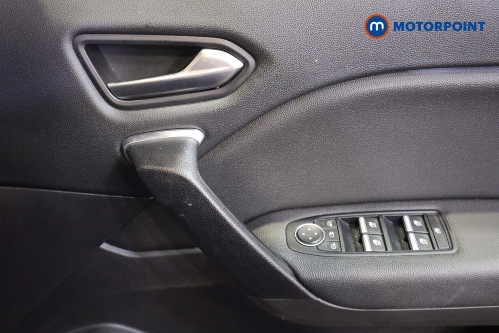 Used Renault Captur 2021 for sale - 77462868: Photo 19