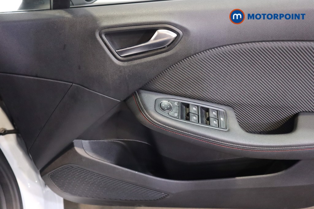 Used Renault Clio 2023 for sale - 76782637: Photo 18