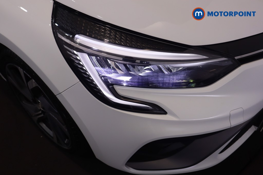 Used Renault Clio 2023 for sale - 76782637: Photo 34