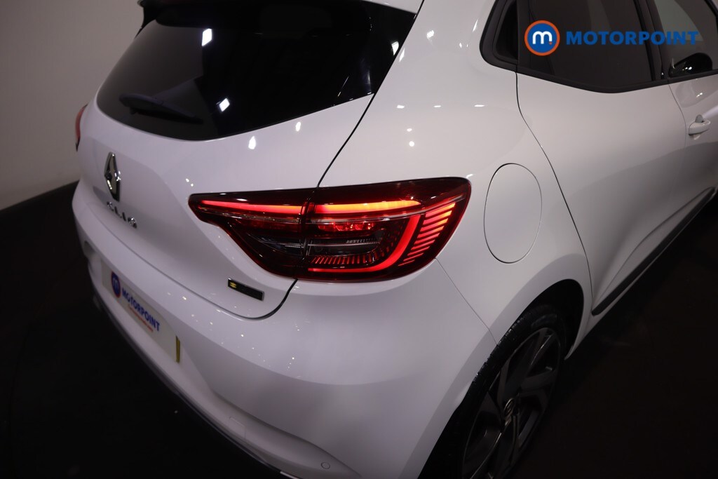 Used Renault Clio 2023 for sale - 76782637: Photo 35